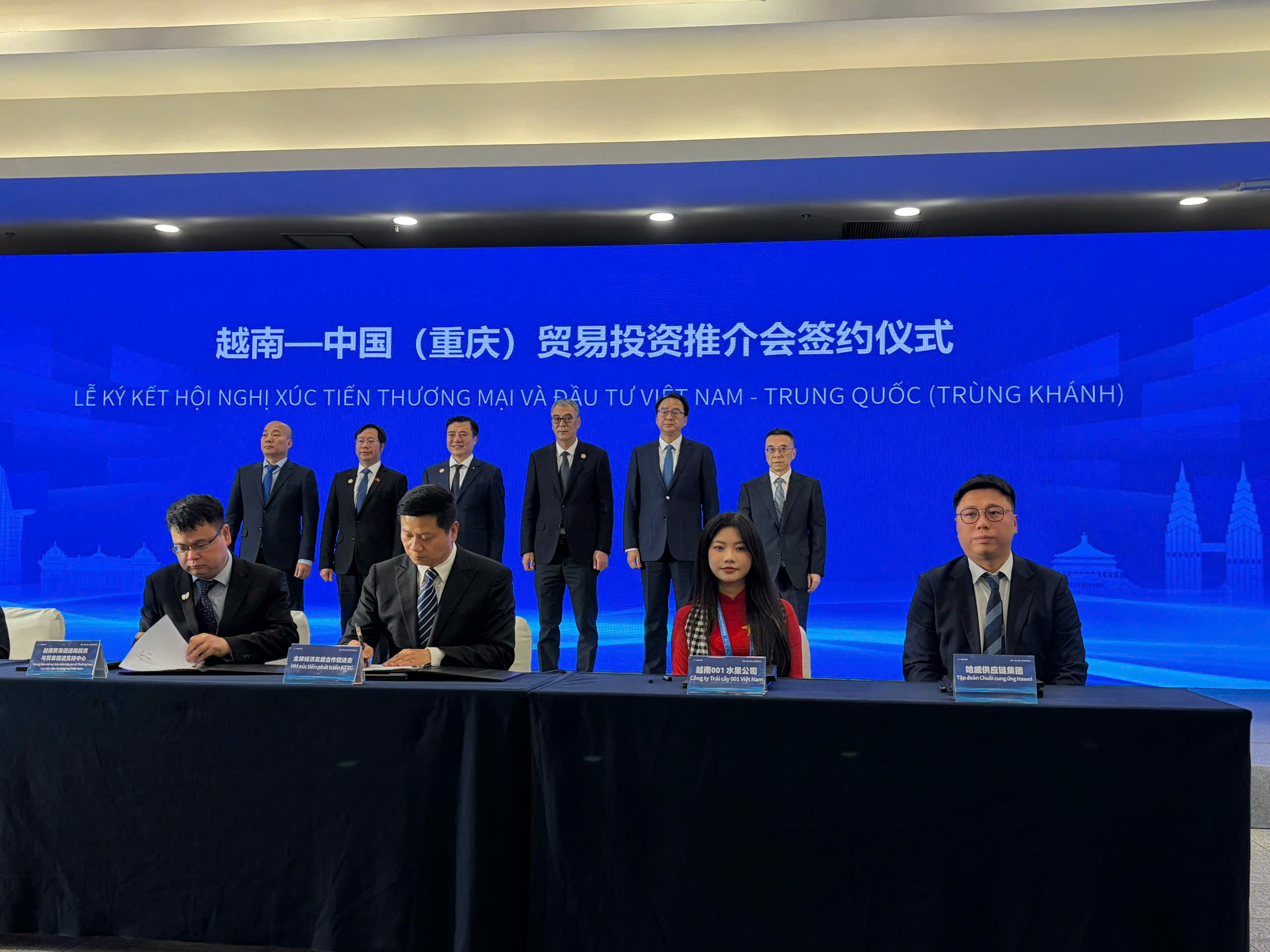Ký kết 100M USD